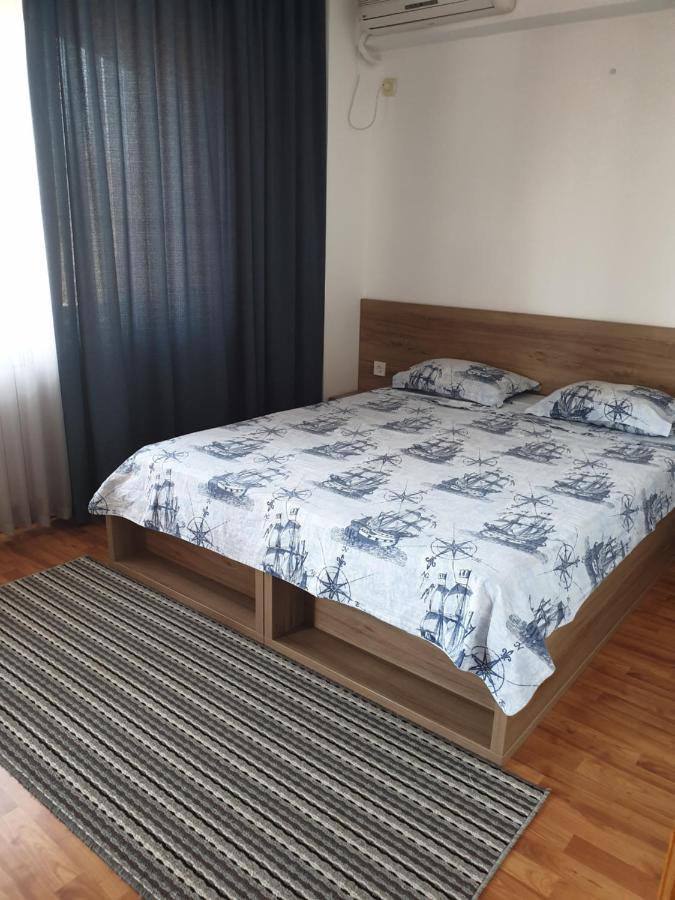 Poarta Apelor Hotel Sarichioi Buitenkant foto